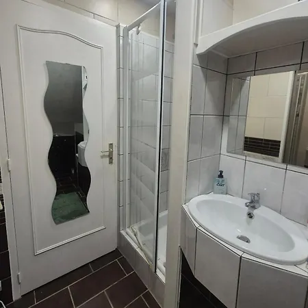 Apartman Annexe Independante, Lumineuse Et Cosy *