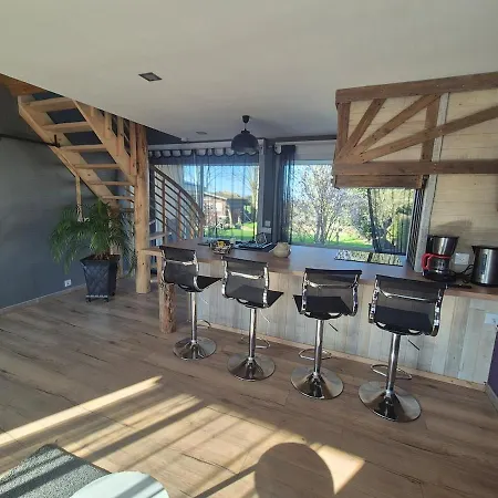 Annexe Independante, Lumineuse Et Cosy Apartman *